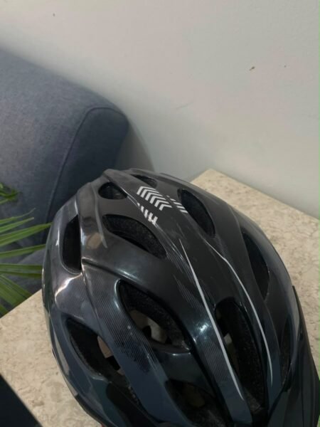 Btwin helmeat